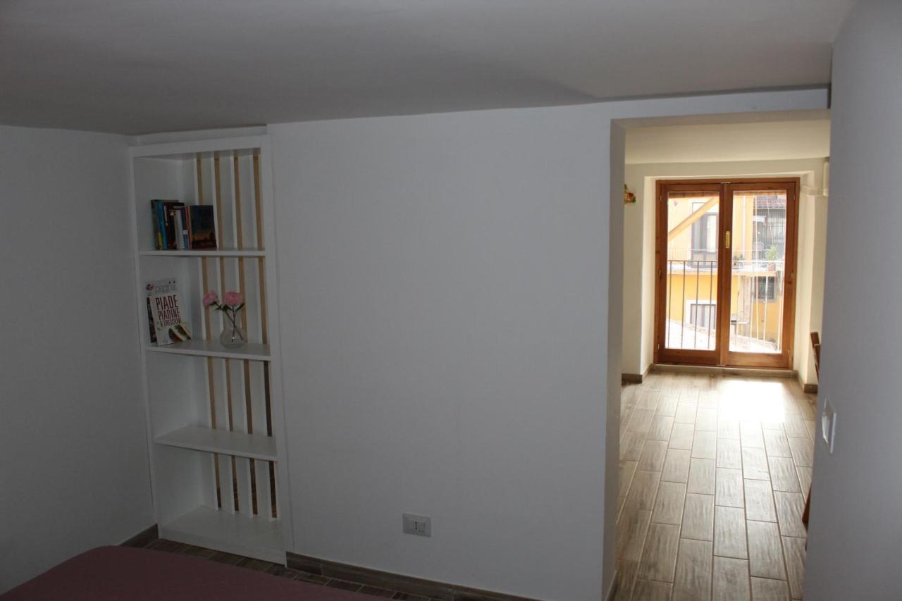 A Casa Di Nora Apartment คาตาเนีย ภายนอก รูปภาพ