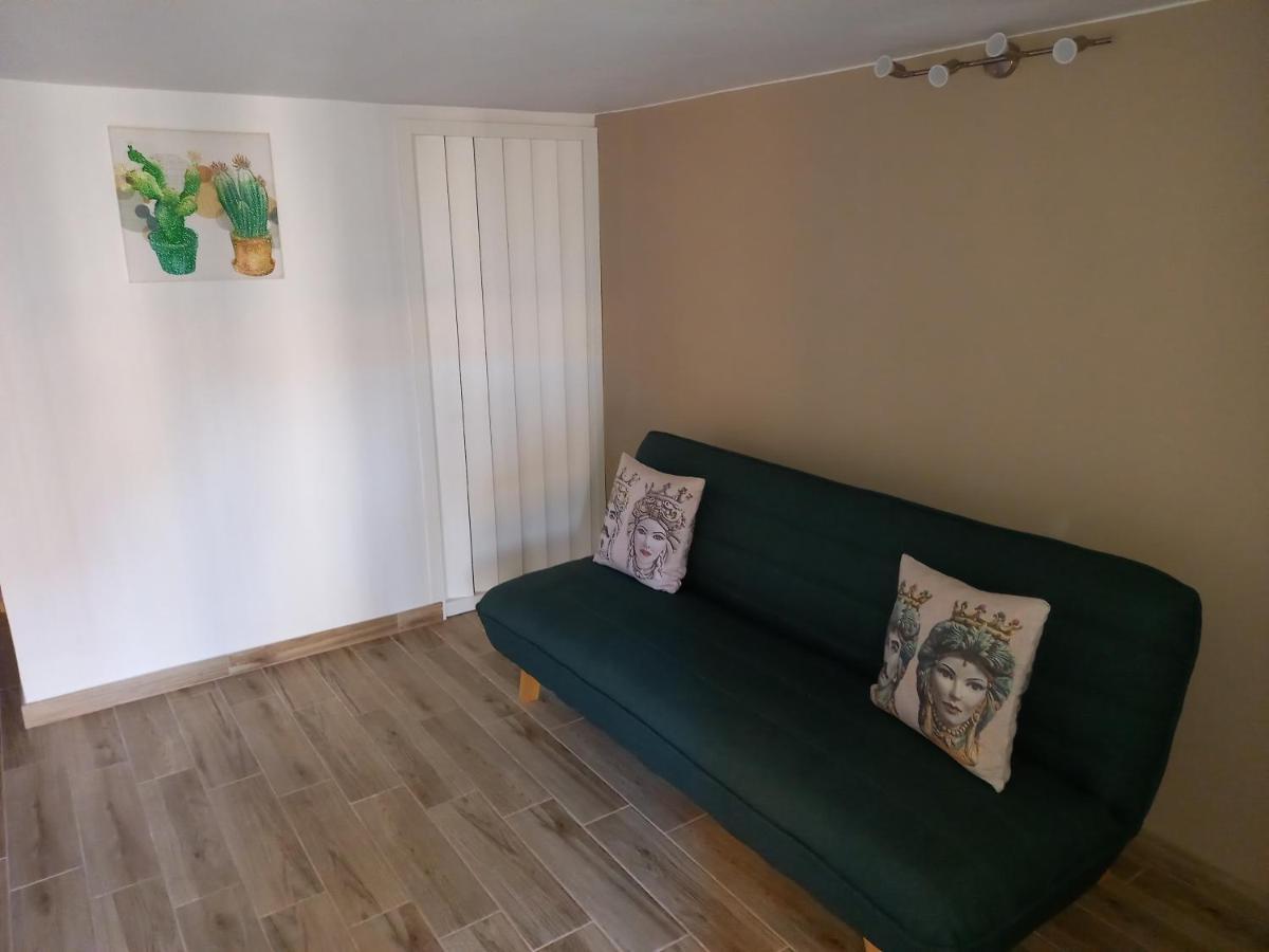 A Casa Di Nora Apartment คาตาเนีย ภายนอก รูปภาพ