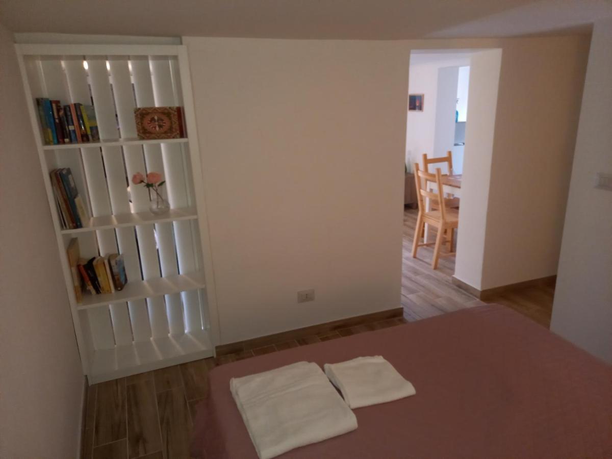 A Casa Di Nora Apartment คาตาเนีย ภายนอก รูปภาพ